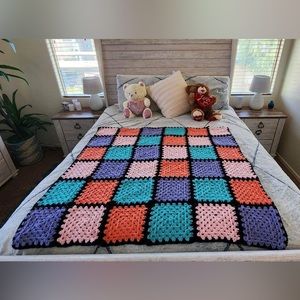 Beautiful Vintage Inspired Granny Square Crochet Blanket